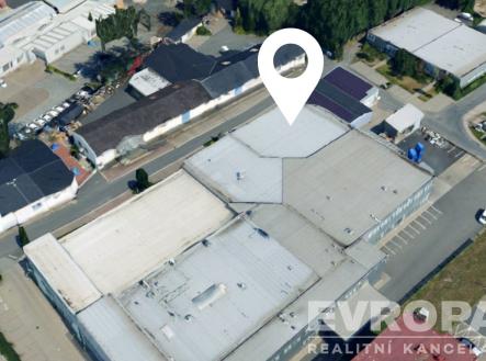 . | Pronájem - obchodní prostor, 600 m²