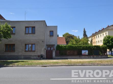 . | Prodej - dům/vila, 190 m²