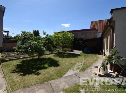 . | Prodej - dům/vila, 190 m²