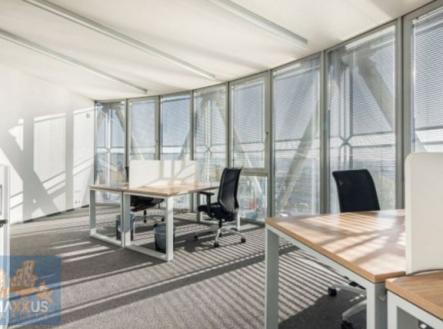 Fotka 2 | Pronájem - kanceláře, 910 m²