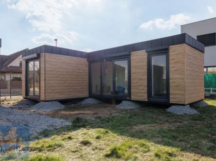 Fotka 10 | Prodej - malý objekt/garáž