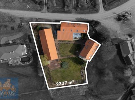 Prodej - dům/vila, 952 m²