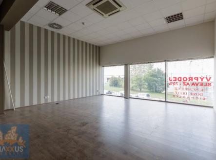 Fotka 3 | Pronájem - obchodní prostor, 150 m²