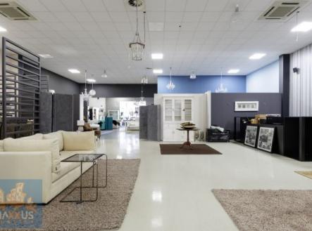 Fotka 2 | Pronájem - obchodní prostor, 396 m²