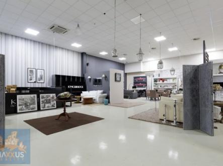 Fotka 3 | Pronájem - obchodní prostor, 396 m²