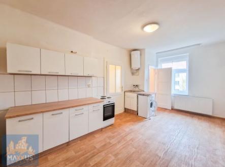 Fotka 2 | Pronájem bytu, 2+kk, 37 m²