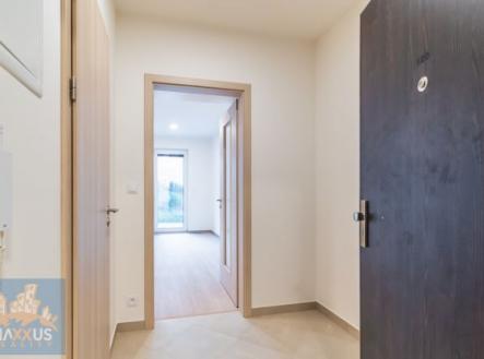 Fotka 3 | Pronájem bytu, 1+kk, 28 m²