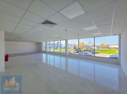 Fotka 6 | Pronájem - obchodní prostor, 278 m²