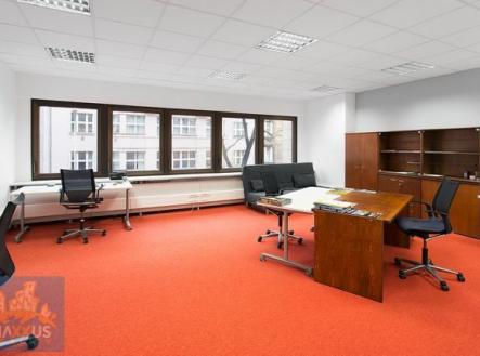 Fotka 2 | Pronájem - kanceláře, 900 m²