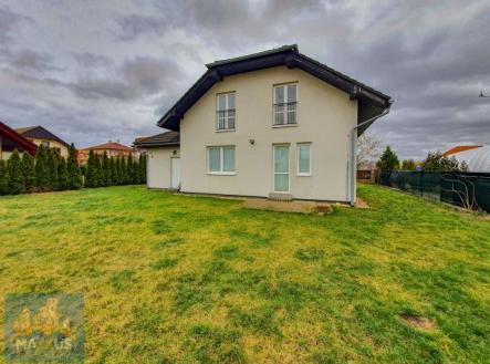 Fotka 4 | Pronájem - dům/vila, 196 m²
