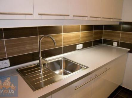 Fotka 3 | Pronájem - kanceláře, 42 m²