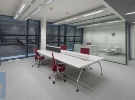 Fotka 5 | Pronájem - kanceláře, 343 m²