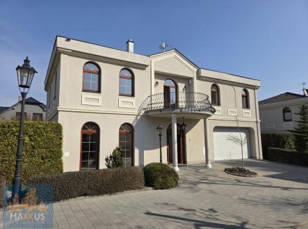 Fotka 57 | Pronájem - dům/vila, 243 m²