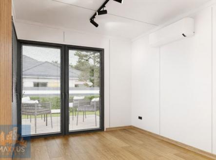 Fotka 3 | Prodej - malý objekt/garáž