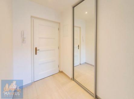 Fotka 10 | Pronájem bytu, 1+kk, 35 m²