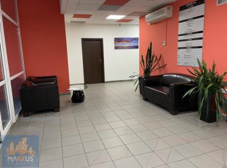 Fotka 2 | Pronájem - kanceláře, 37 m²
