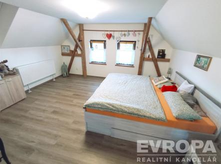 . | Prodej - dům/vila, 180 m²