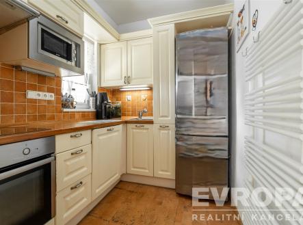 . | Prodej - dům/vila, 213 m²