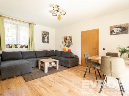 . | Prodej - dům/vila, 213 m²