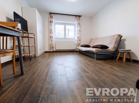 . | Pronájem bytu, 1+1, 26 m²