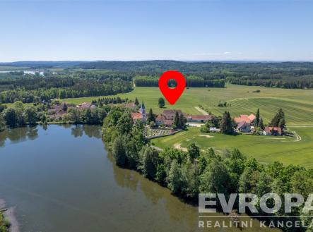 . | Prodej - dům/vila, 631 m²