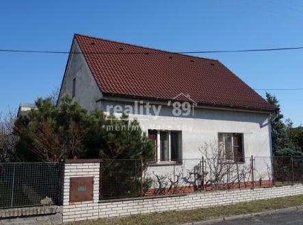 dům z ulice | Prodej - dům/vila, 277 m²