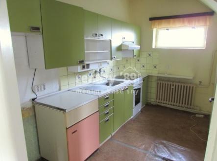 kuchyň | Prodej - dům/vila, 277 m²