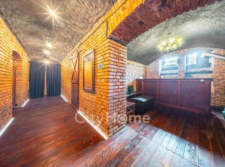 Mělnická komerce-6 | Prodej - obchodní prostor, 95 m²