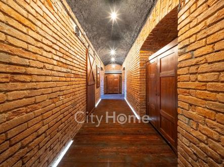 Mělnická komerce-5 | Prodej - obchodní prostor, 95 m²