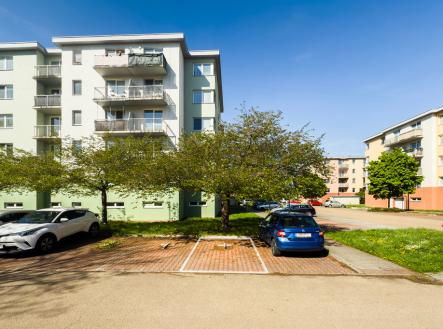 1.jpg | Pronájem - malý objekt/garáž