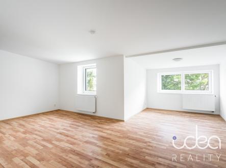 1.jpg | Pronájem bytu, 1+kk, 39 m²