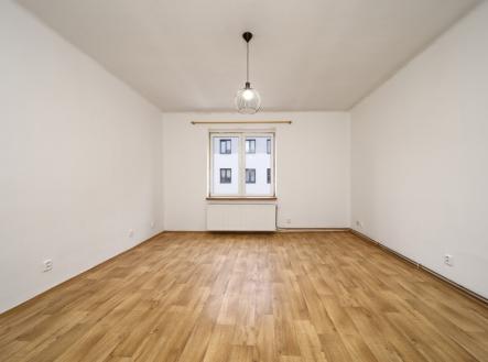 2.jpg | Prodej - nájemní dům, 310 m²