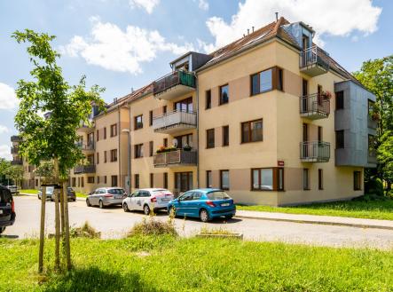 3-1.jpg | Pronájem bytu, 1+kk, 40 m²