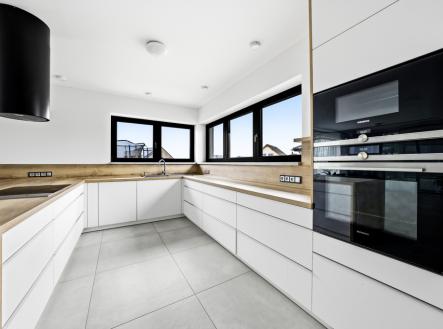 4.jpg | Prodej - dům/vila, 205 m²
