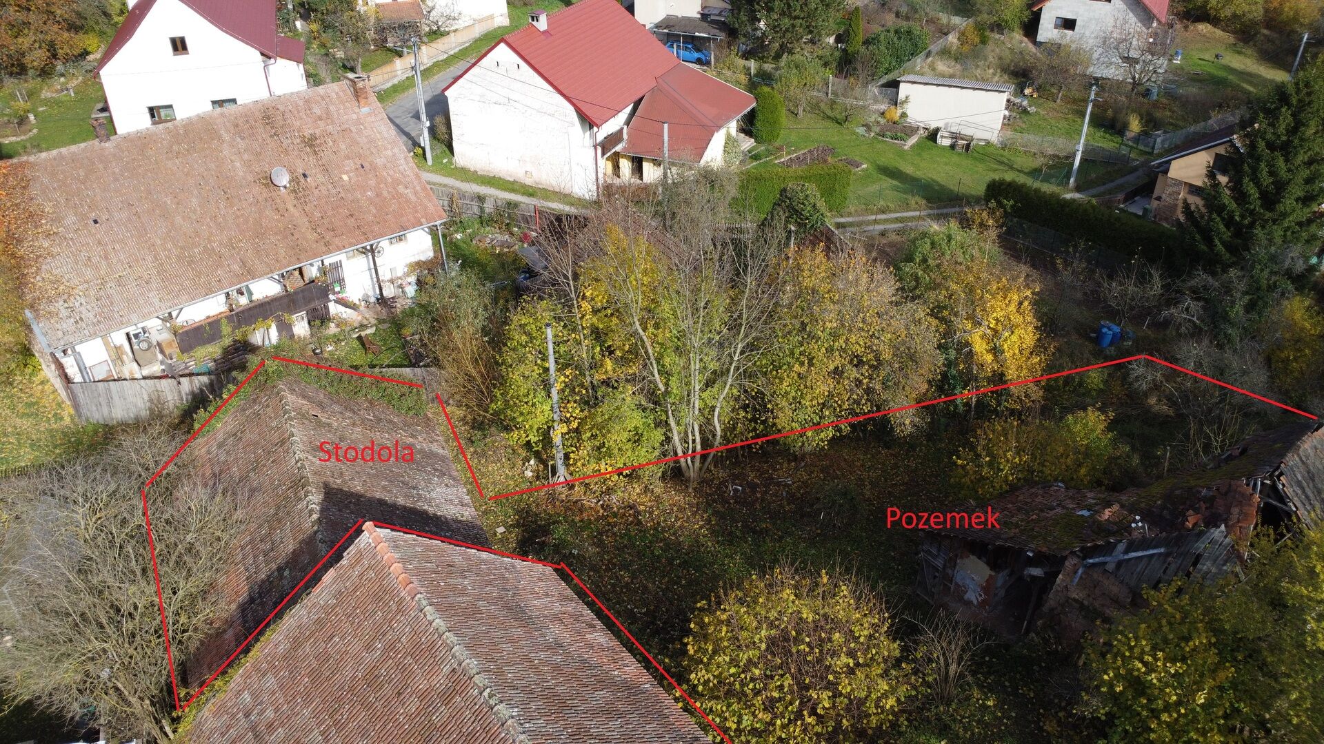 Stodola a stavební pozemek, celková výměra 598 m2