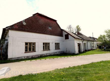 Prodej - dům/vila, 670 m²