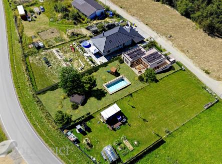 Prodej - pozemek pro bydlení, 1 058 m²