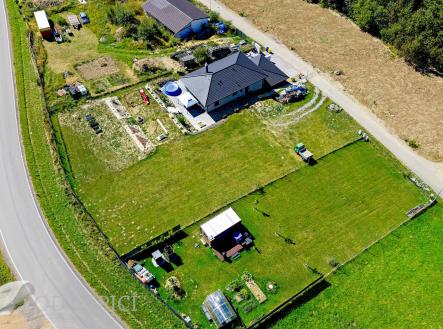 Prodej - pozemek pro bydlení, 1 058 m²