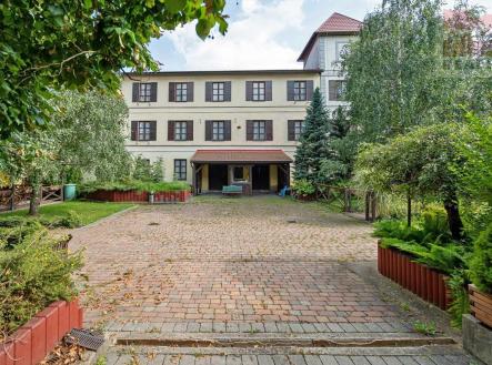 3a.jpg | Prodej - komerční objekt, jiný, 980 m²