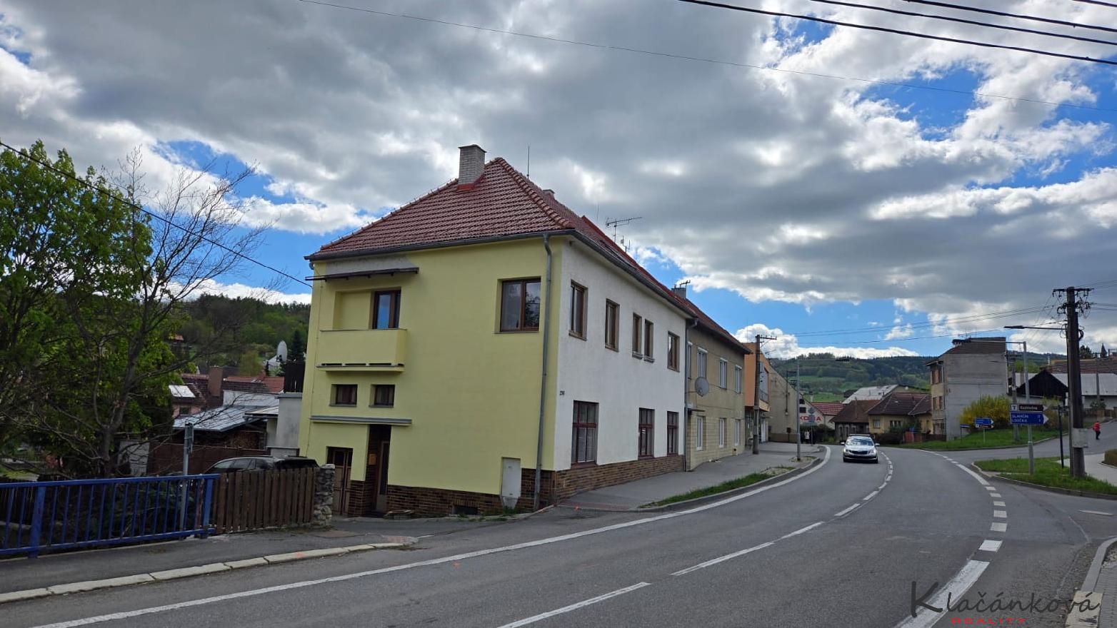 stahování (4).jpg