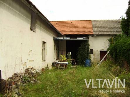 Prodej domu na rozsáhlém pozemku 3226 m2 Mělník- Vehlovice | Prodej - dům/vila, 150 m²