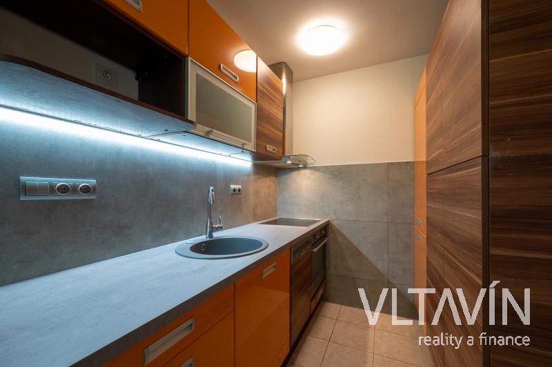 Pronájem bytu 2+kk, 45 m2, ul. Vánková, P8 - Čimice