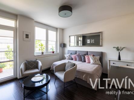 Pronájem 2+kk s balkónem , garážovým stáním a sklepem | Pronájem bytu, 2+kk, 45 m²