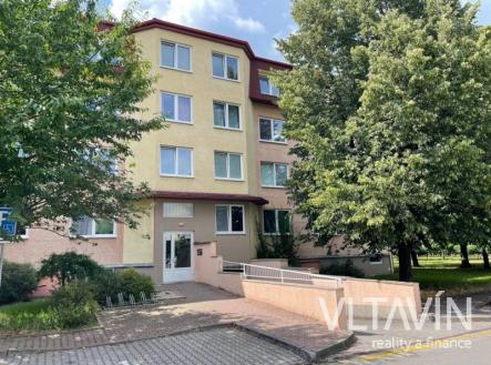 Prodej bytu 2+kk/L, 59 m2, ul. Sokolovská, Pardubice - Zelené Předměstí | Prodej bytu, 2+kk, 59 m²