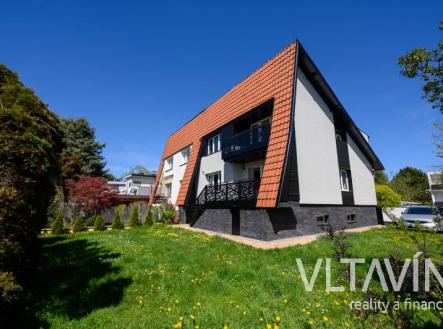 Prodej RD, 5+1/T, L, G, 232 m2, ul. Jeřická, Praha - Horní Počernice | Prodej - dům/vila, 232 m²
