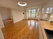 Pronájem bytu, 4+kk, 122 m²