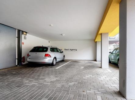 1 (5) | Prodej bytu, 4+kk, 99 m²