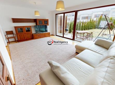 Latenska-880-Praha-5-Stepan-Tikovsky-02222023_091105 | Pronájem - dům/vila, 176 m²