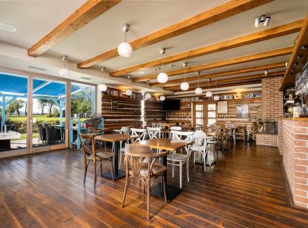 1 (45) | Prodej - hotel, 1 420 m²