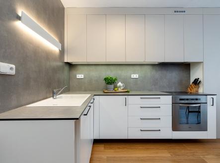 1 (24) | Prodej bytu, 4+kk, 90 m²